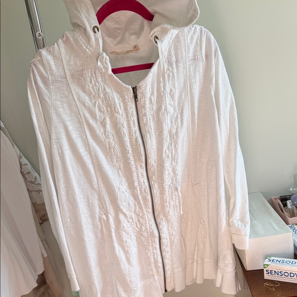 Women's White Hooded Zip Up